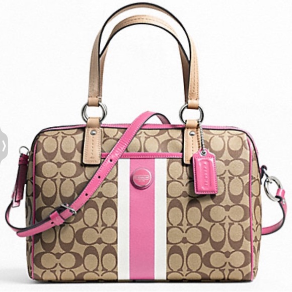 Coach Handbags - Coach Bag